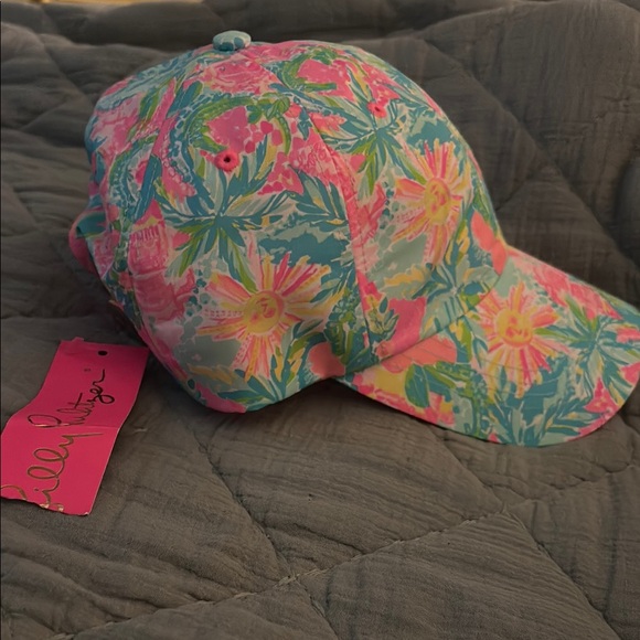 Floral Patterned Cap - Picture 2 of 9